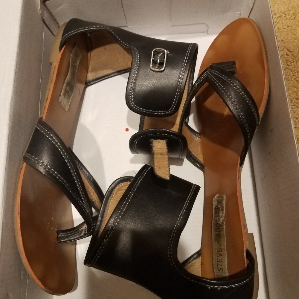 Steve Madden black Duo sandals